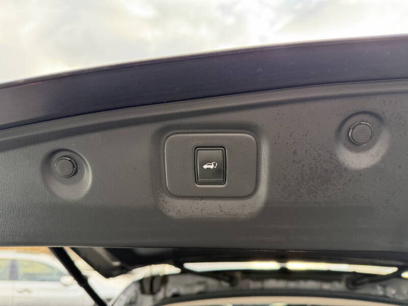 2013 Nissan Pathfinder SL