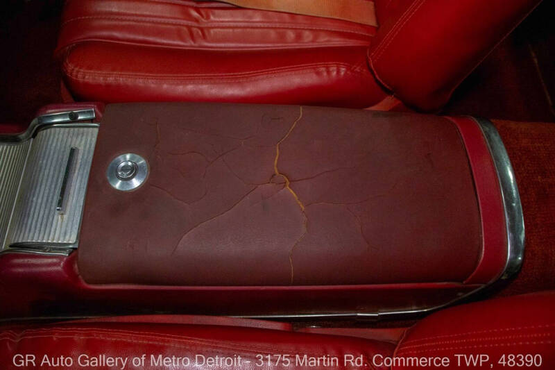 1961 Ford Thunderbird