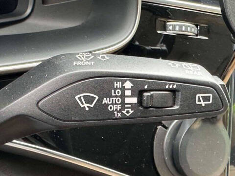 2023 Audi Q8 quattro Prestige 55 TFSI