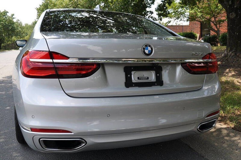 2019 BMW 7 Series 740i