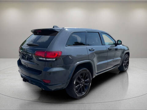 2017 Jeep Grand Cherokee Altitude