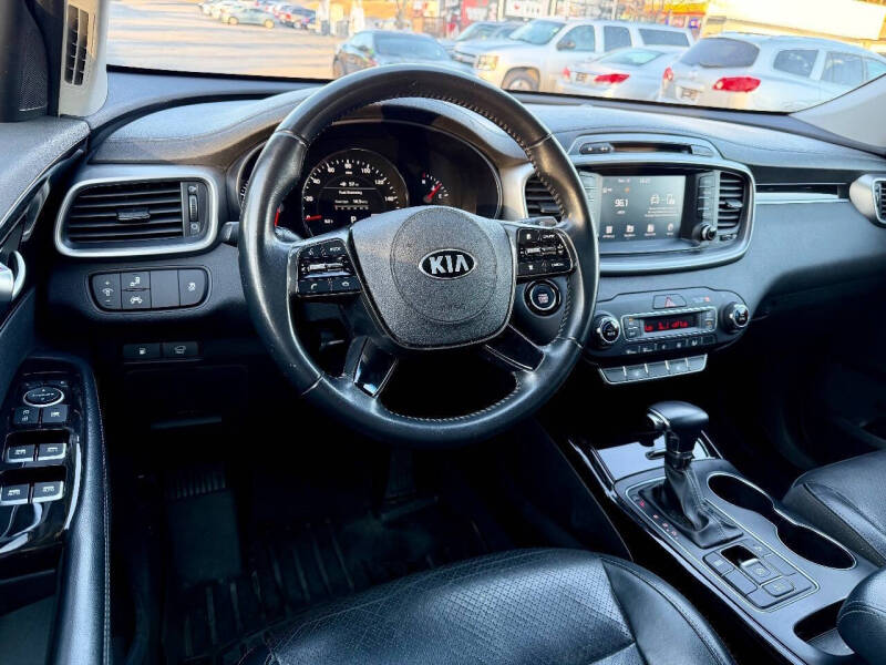 2019 Kia Sorento EX Sport