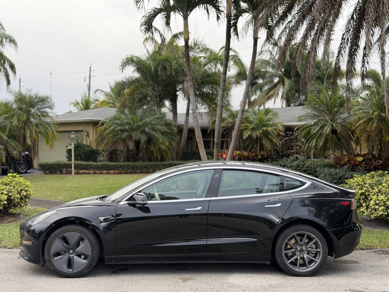 2020 Tesla Model 3 - $17,900