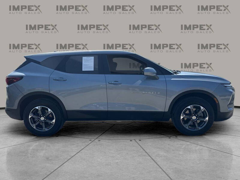 2025 Chevrolet Blazer LT