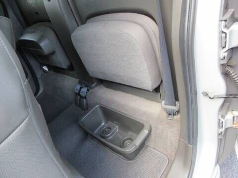 2010 Nissan Frontier LE