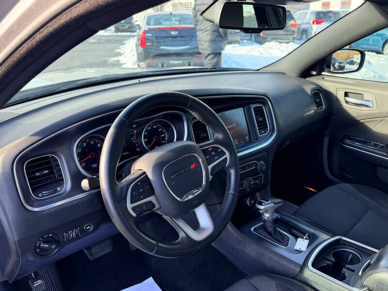 2015 Dodge Charger SXT