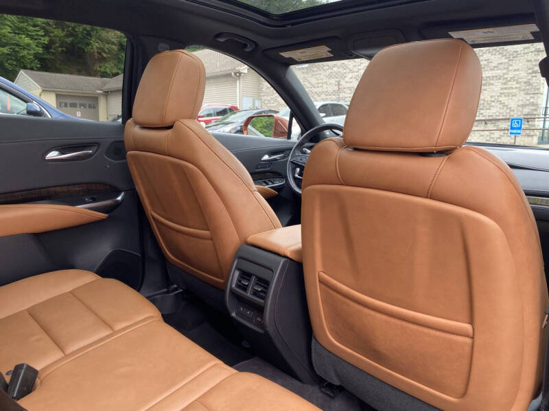 2019 Cadillac XT4 Premium Luxury