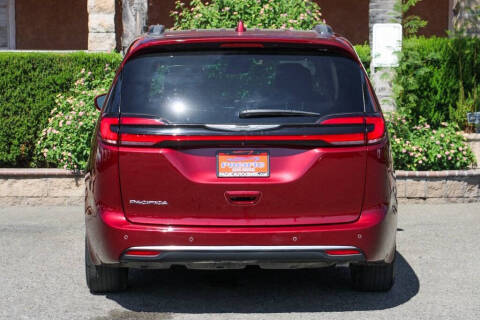 2021 Chrysler Pacifica Touring