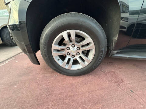 2017 Chevrolet Tahoe LS