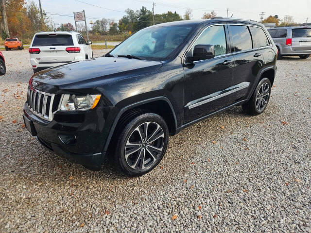 2013 Jeep Grand Cherokee for sale at Lake Erie Wholesale in Austinburg, OH