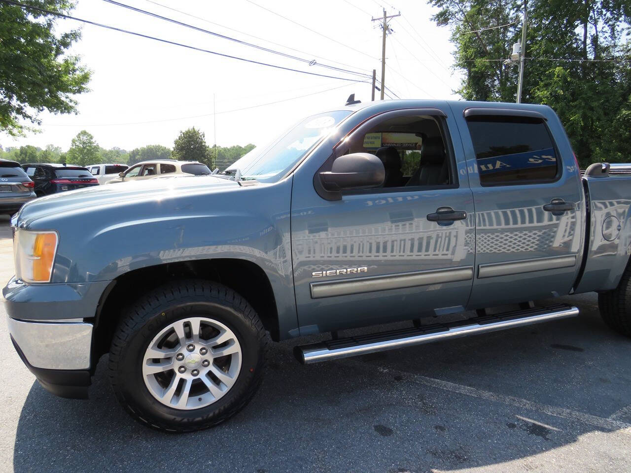 2013 GMC Sierra 1500 for sale at Colbert's Auto Outlet in Hickory, NC