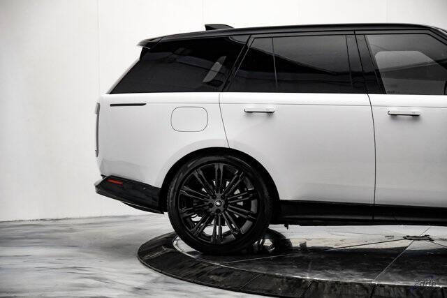 2024 Land Rover Range Rover P400 SE