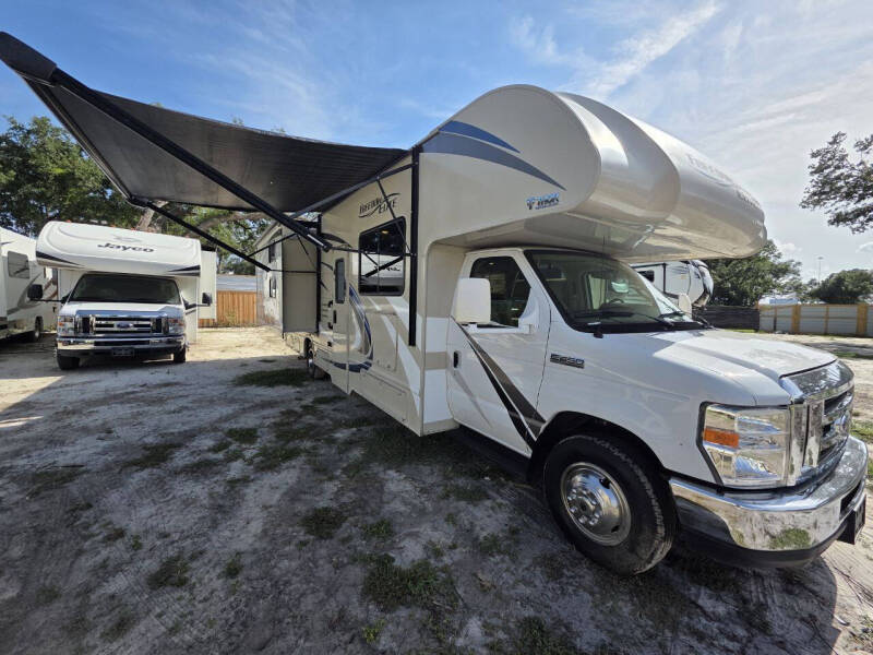 2020 Thor Motor Coach Freedom Elite
