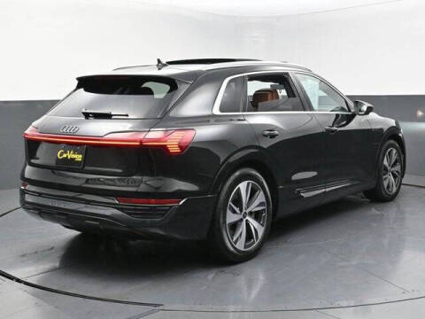 2024 Audi Q8 e-tron quattro Premium Plus