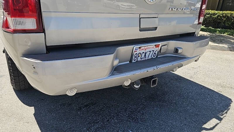 2005 Cadillac Escalade ESV