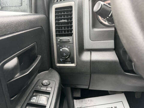 2018 RAM 1500 Express