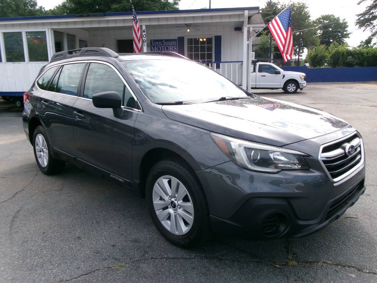 Gray 2018 Subaru Outback 2.5i AWD 2.5i 4dr Wagon 2