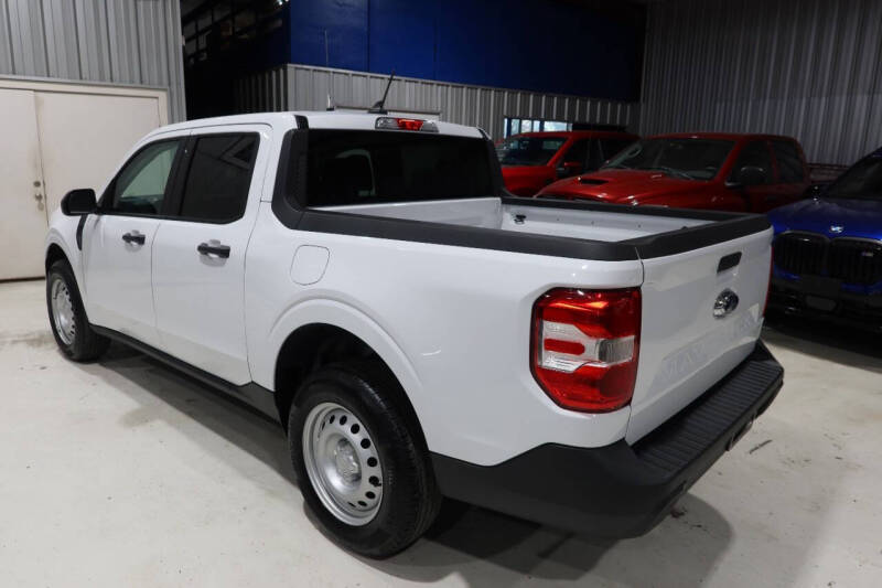 2022 Ford Maverick XL