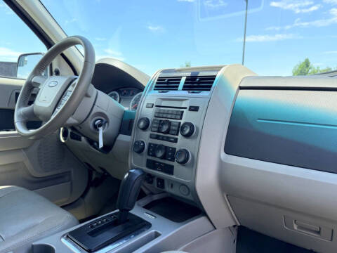 2010 Ford Escape XLT