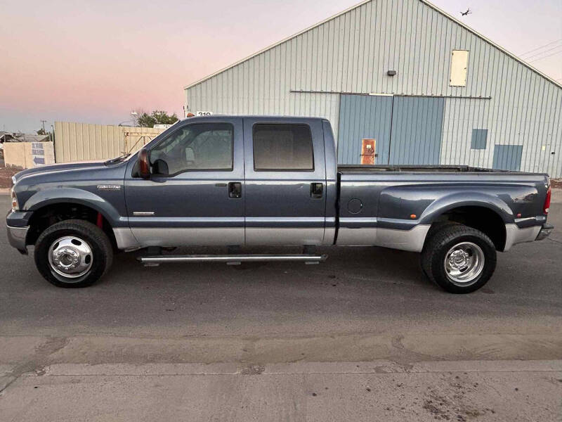 2005 Ford F-350 Super Duty Lariat