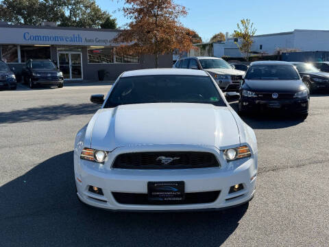 2014 Ford Mustang V6