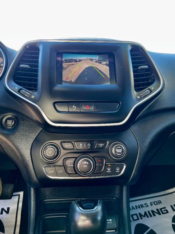 2020 Jeep Cherokee Altitude