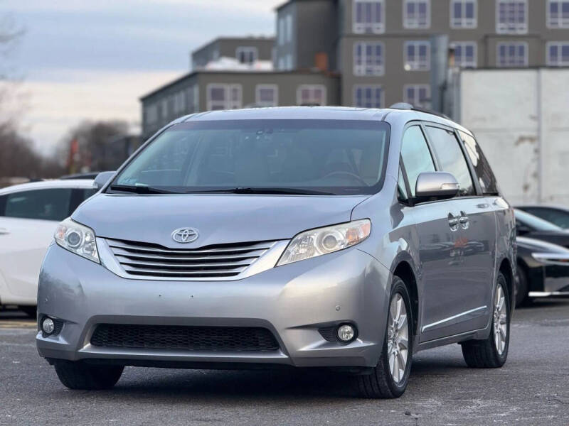 2013 Toyota Sienna