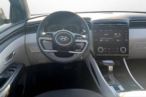 2023 Hyundai Tucson SE