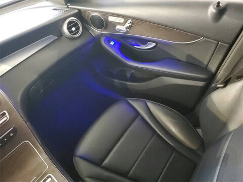 2020 Mercedes-Benz GLC GLC 300