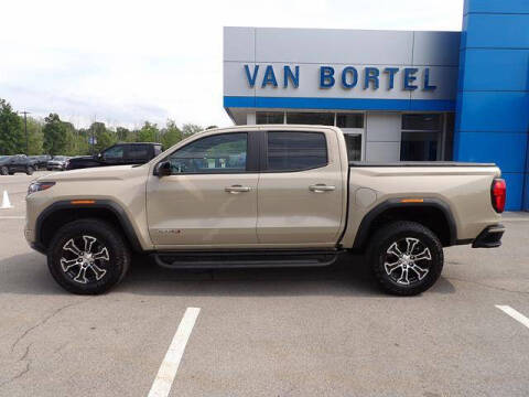 2024 GMC Canyon AT4