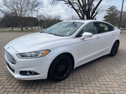 2016 Ford Fusion for sale at PFA Autos in Union City GA