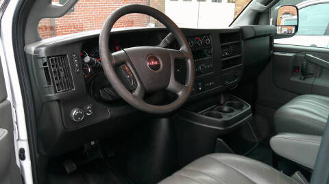 2019 GMC Savana 2500