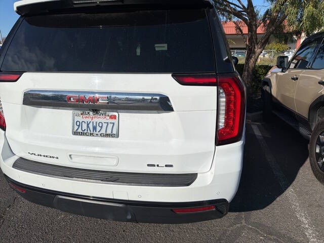 2022 GMC Yukon XL SLE