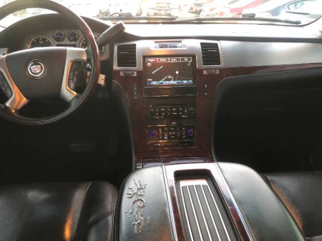 2013 Cadillac Escalade Luxury