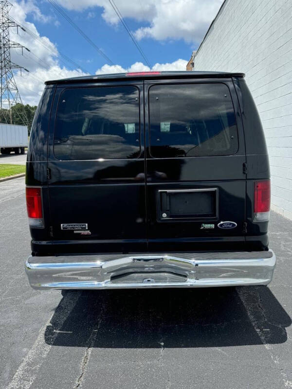 2011 Ford E-Series E-150 XL