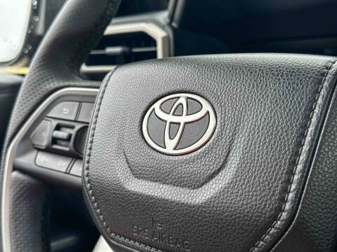 2026 Toyota 4Runner Limited HV