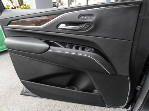 2023 Cadillac Escalade Sport Platinum