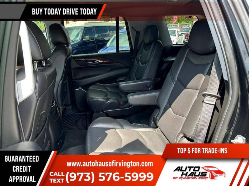 2019 Cadillac Escalade Luxury