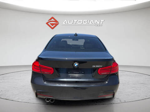 2017 BMW 3 Series 330i