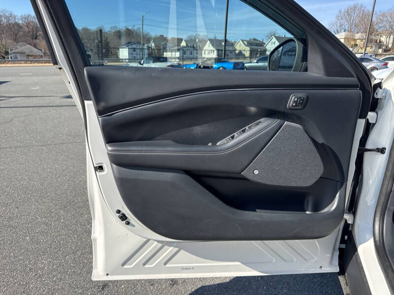 2021 Ford Mustang Mach-E Premium