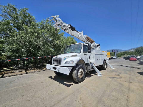 2013 Freightliner M2 106