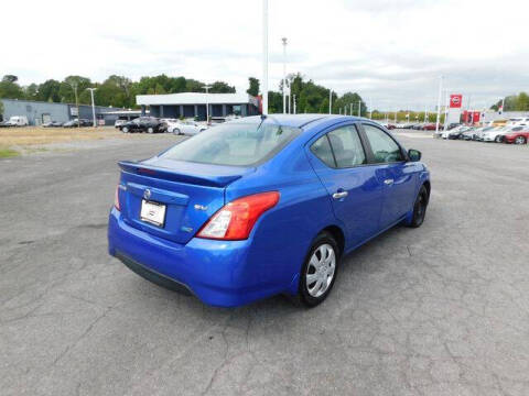2015 Nissan Versa 1.6 SV
