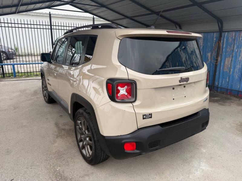 2016 Jeep Renegade Latitude 75th Anniversary