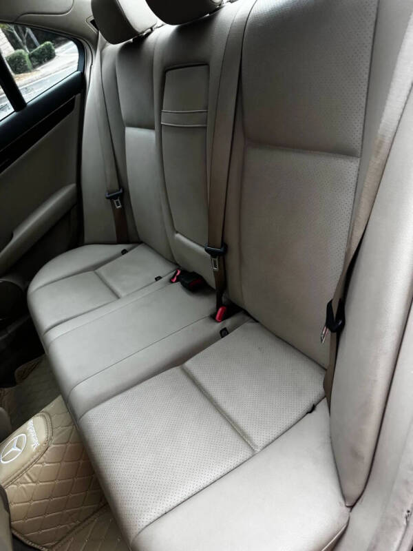 2010 Mercedes-Benz C-Class