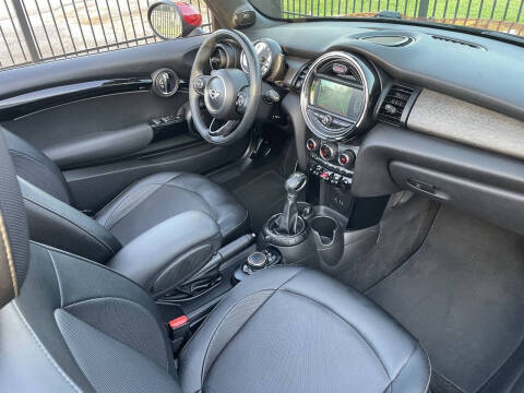 2016 MINI Convertible Cooper