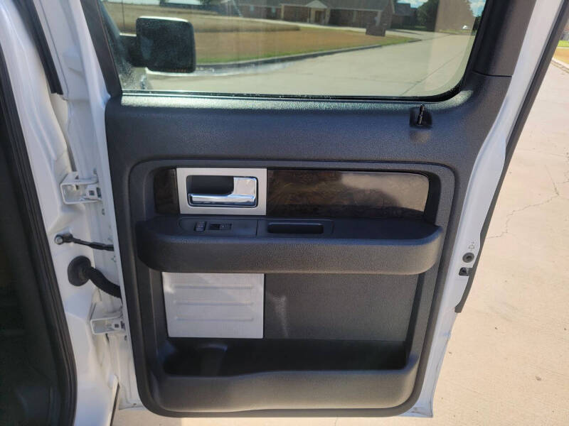 2014 Ford F-150 Platinum