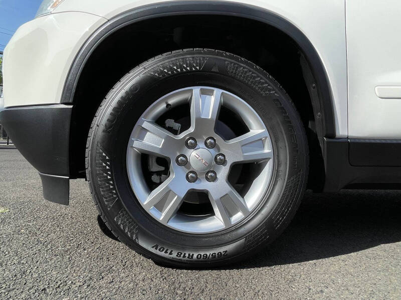 2011 GMC Acadia SLE