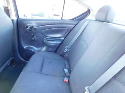 2016 Nissan Versa 1.6 S