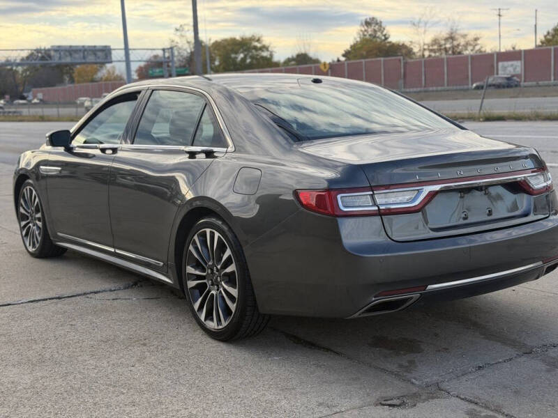 2017 Lincoln Continental Select
