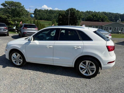 2016 Audi Q3 2.0T quattro Premium Plus